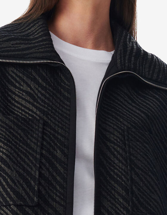 ZEBRA SLEEVELESS PATTERNED JACKET