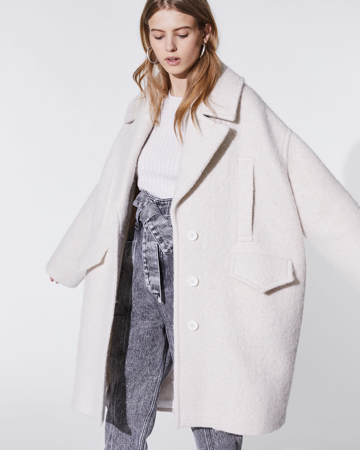 Photo of IRO Paris Berlioz Coat Ecru - This Jacket Is Distinguished By Its Large Flap Pockets And Piped Pockets. Made From Virgin Wool, Mohair And Alpaca, It Can Be Worn Oversized For A Chic Casual Look. Fall Winter 19