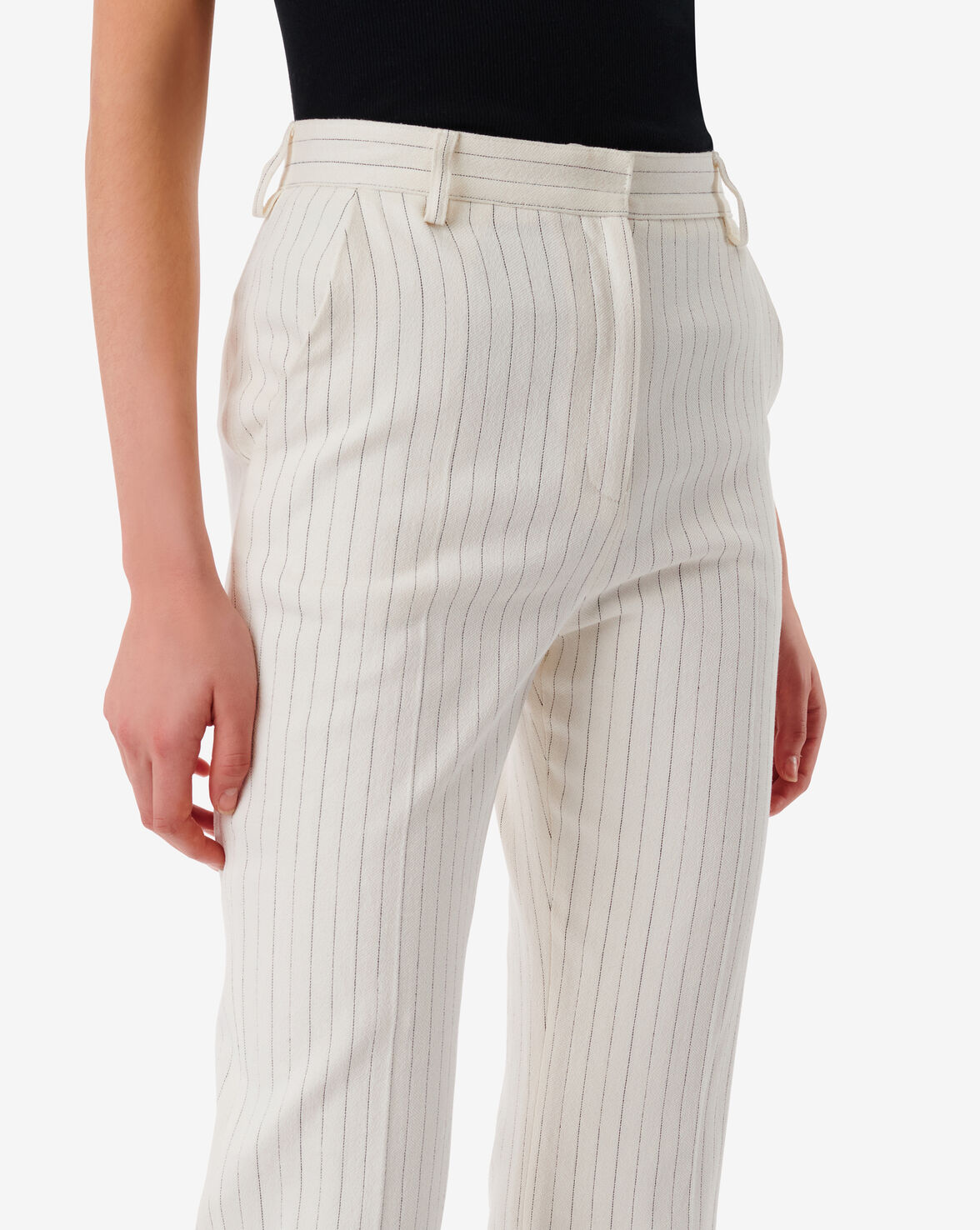 ESTELLA image number null