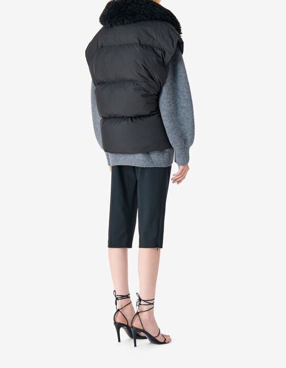 SLEEVELESS NYLON JACKET