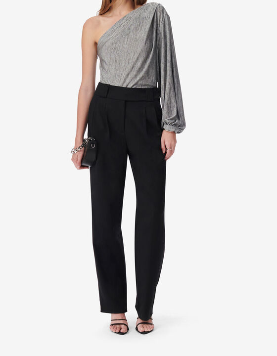 ASYMMETRICAL TOP