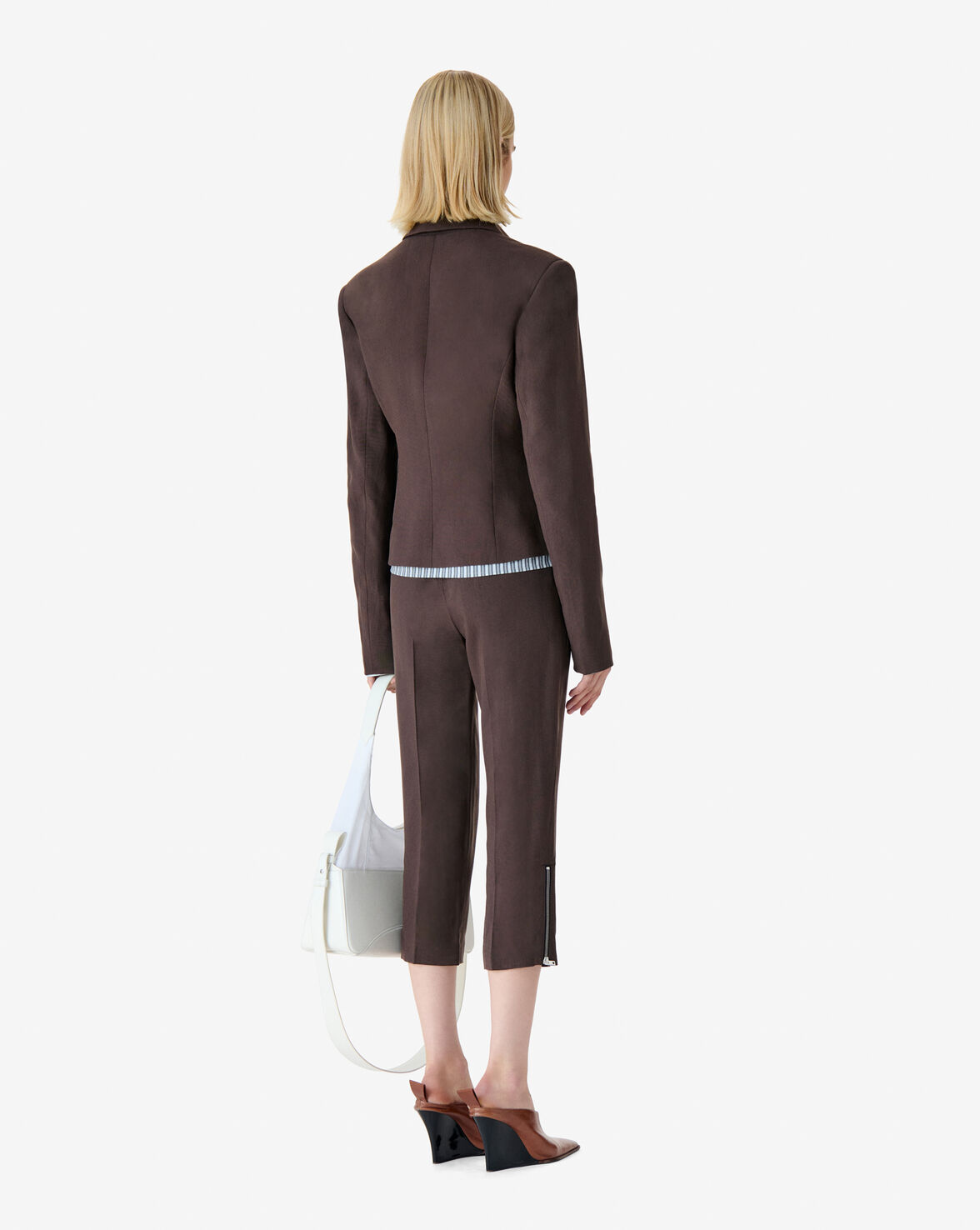 HELVINA image number null