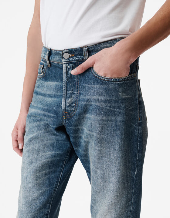 STRAIGHT-LEG JEANS