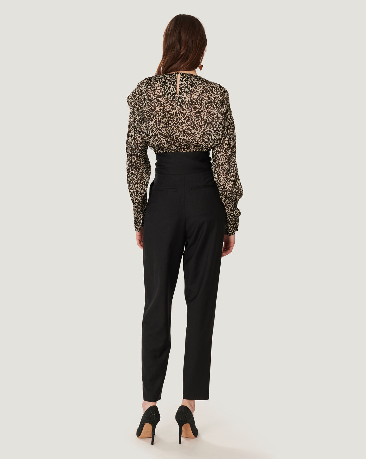 BEYER PLEATED PAPERBAG PANTS image number null