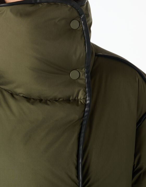 OVERSIZED NYLON JACKET