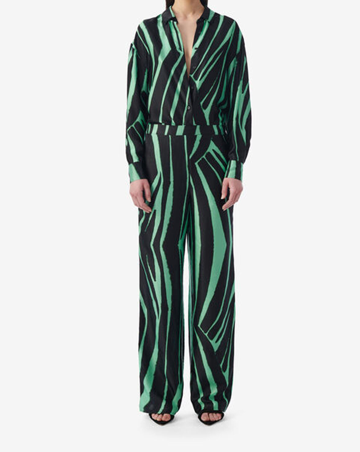 MOHELI image number null