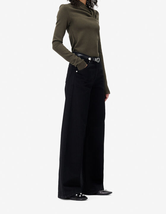 ASYMMETRICAL TOP