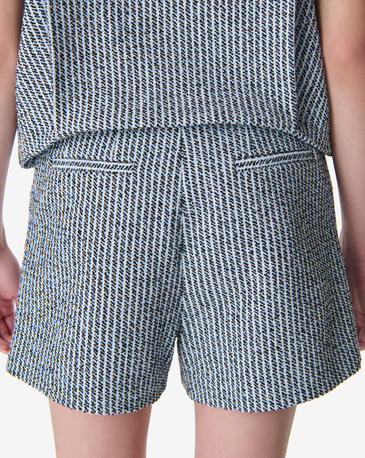 PONYO image number null