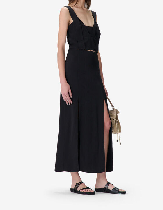 LONG SKIRT WITH SLITS