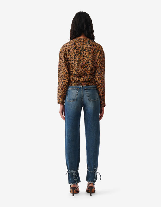 GATHERED LEOPARD PRINT TOP