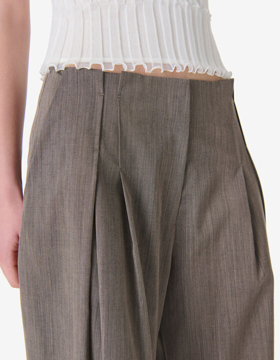 WIDE-LEG PLEATED PANTS