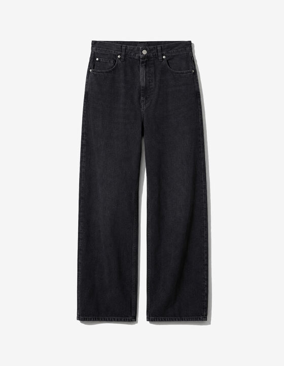 WIDE-LEG JEANS WITH A FADED LOOK