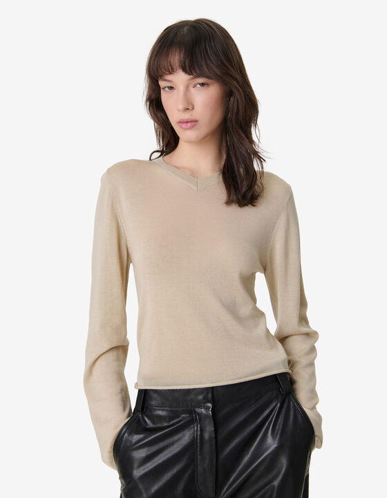V-NECK SWEATER