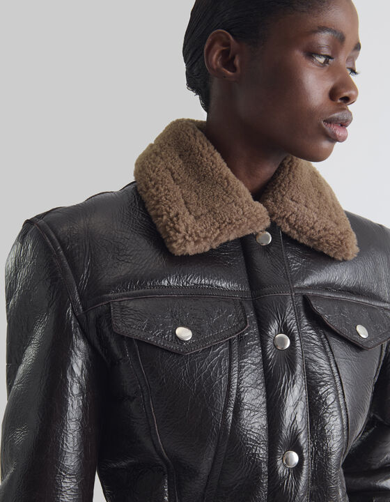 VESTE COURTE EN SHEARLING