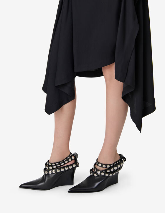 LEATHER STUDS MULES