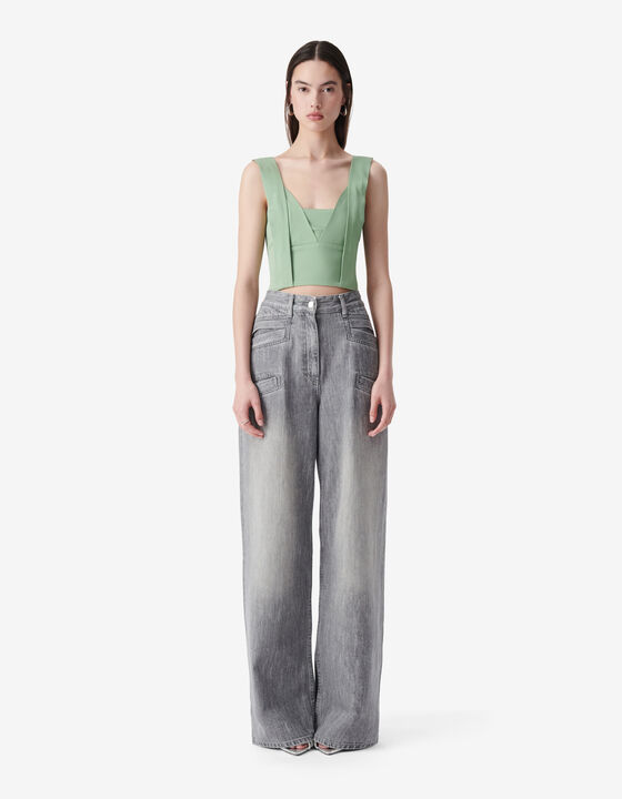 SHORT V-NECK TOP