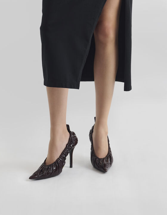 PLEATED PATENT LEATHER PUMPS