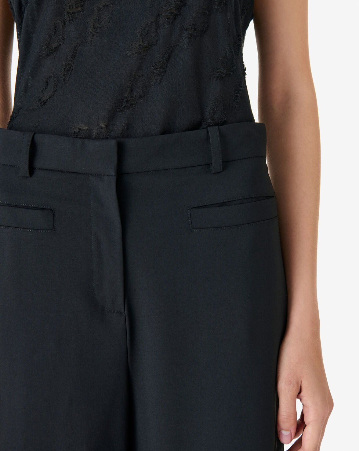 ALURI image number null