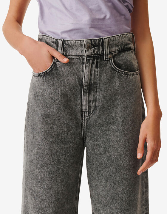 JEAN D&Eacute;LAV&Eacute; TAILLE HAUTE