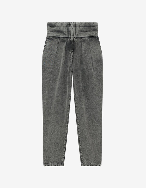 FADED CARROT CUT JEANS