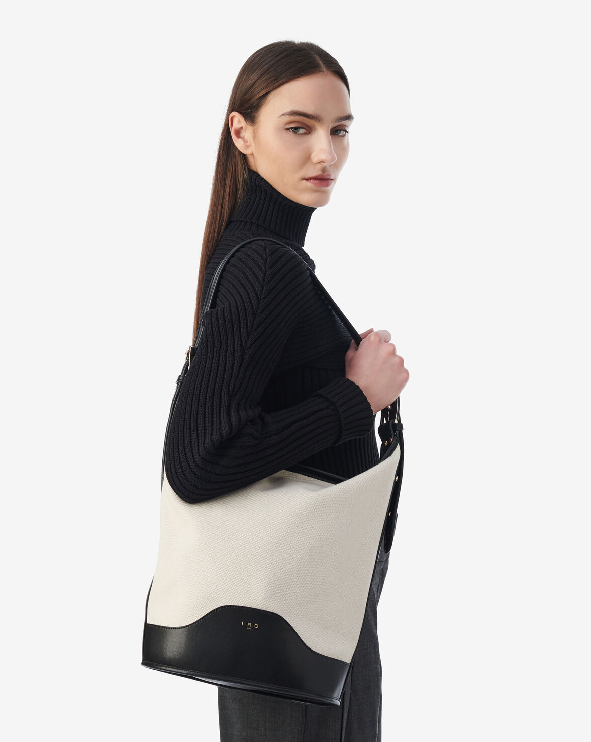 ZYKE TOILE image number null