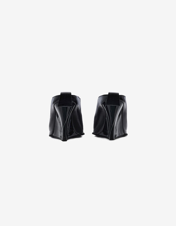 HEELED MULES