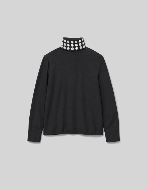 HIGH-NECK BLOUSE WITH STUDS