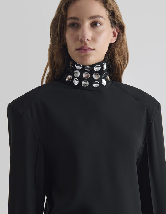 ROBE CEINTUR&Eacute;E &Agrave; CLOUS