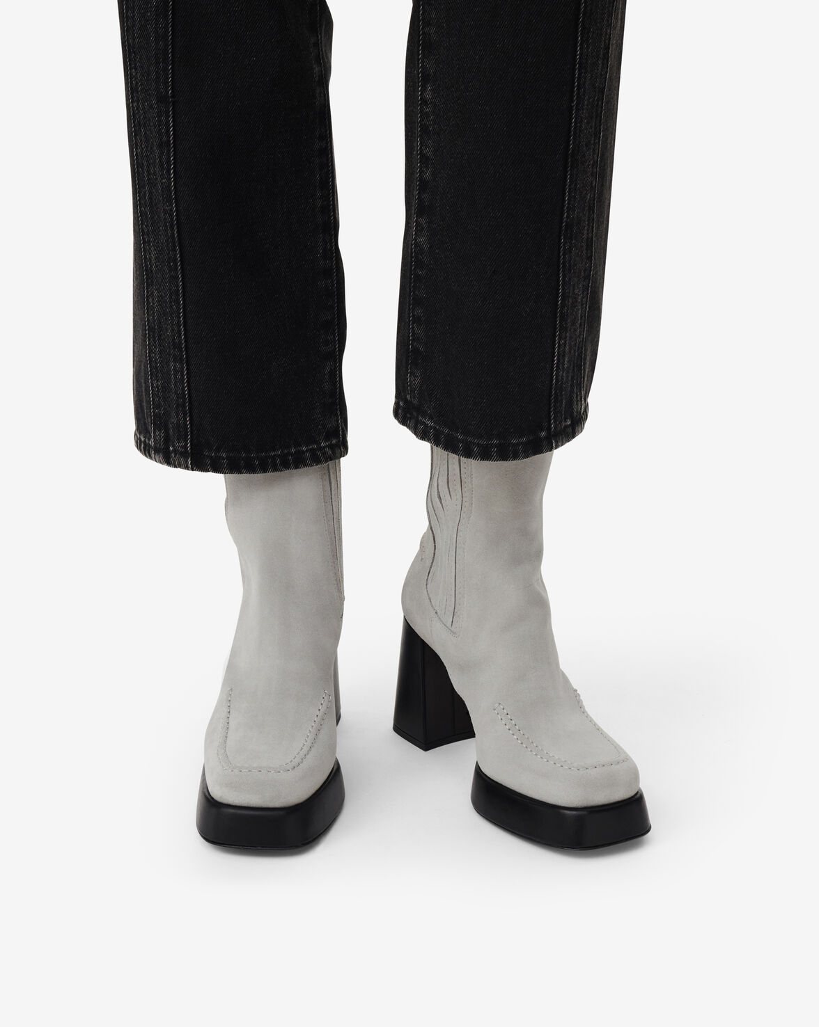 DONA SUEDE image number null