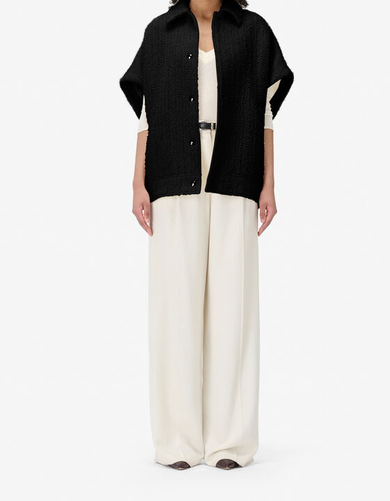 SLEEVELESS JACKET