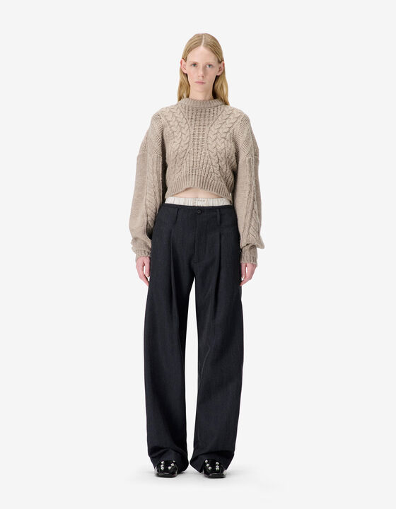 KNITTED SWEATER