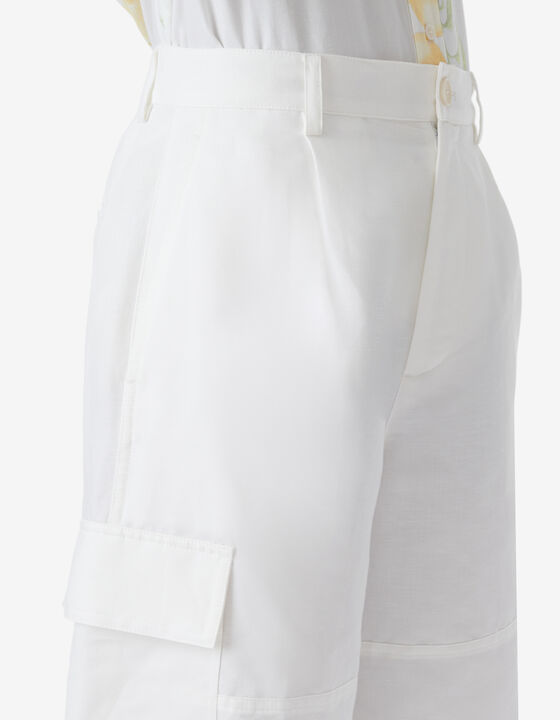 SHORT &Agrave; D&Eacute;COUPES