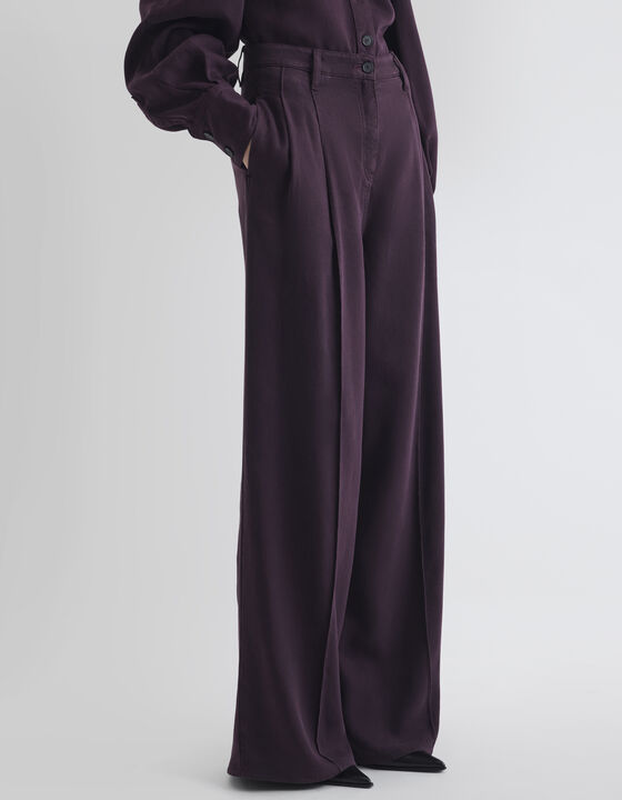 FLOWY PLEATED PANTS