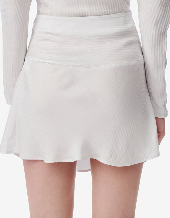 JUPE COURTE RAY&Eacute;E &Agrave; VOLANTS