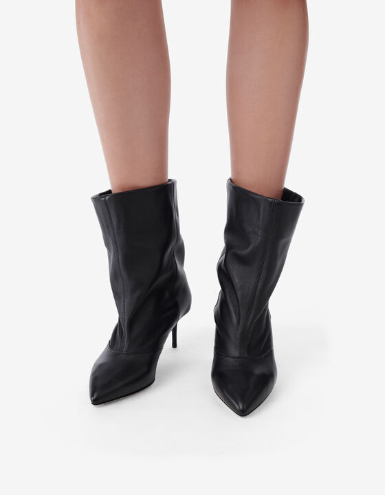 LEATHER BOOTS