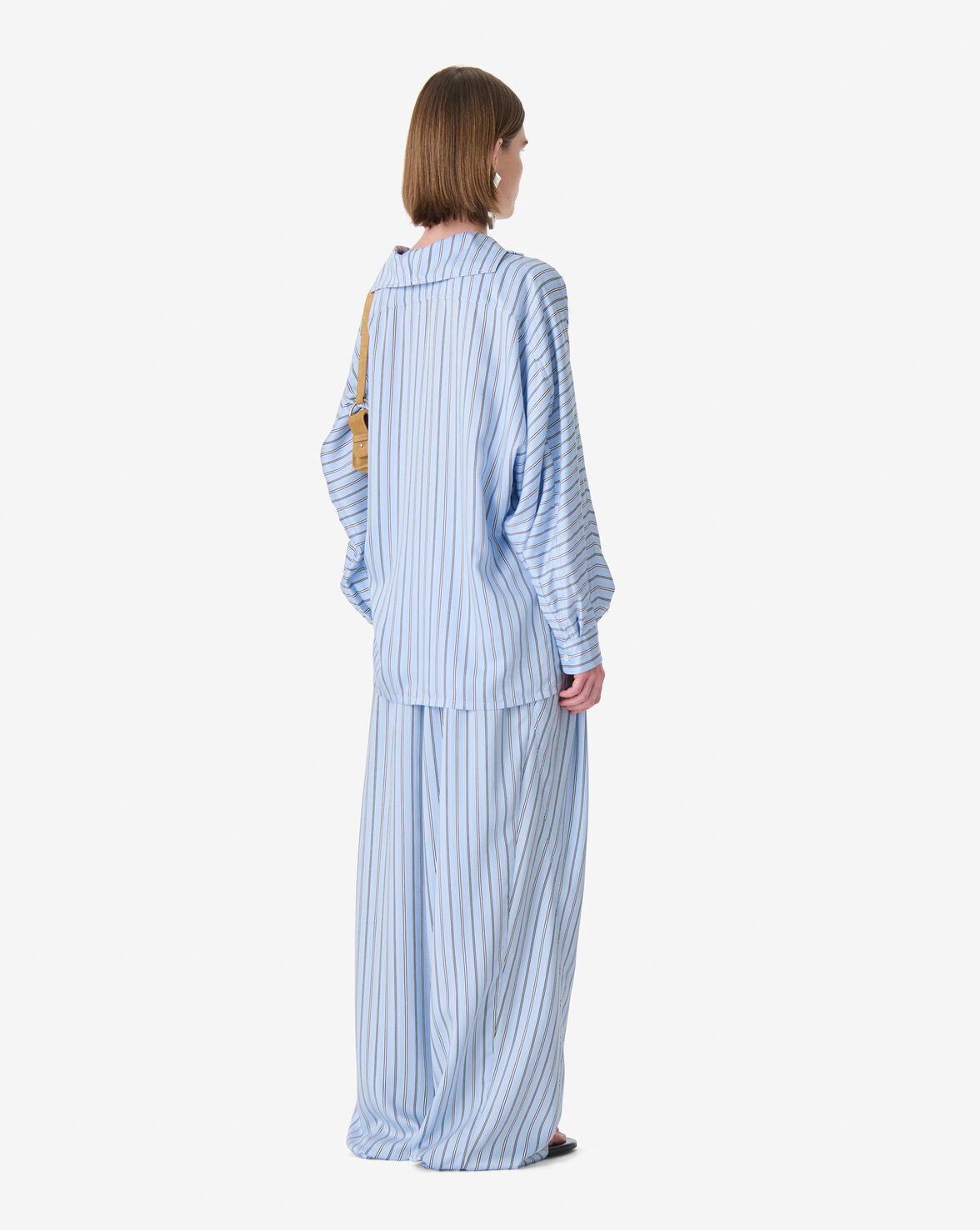 NYNNON image number null