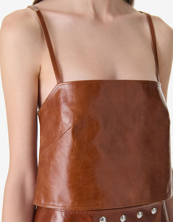 TOP COURT EN CUIR