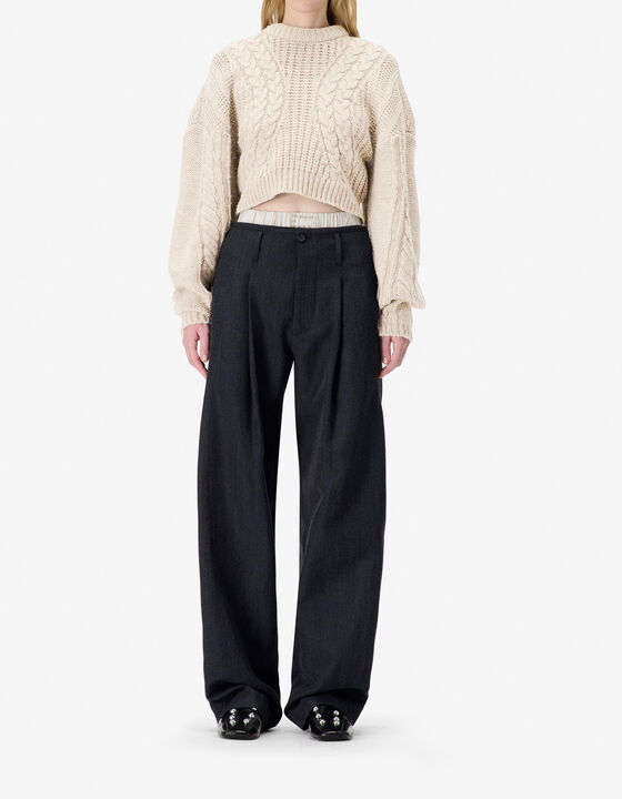 KNITTED SWEATER