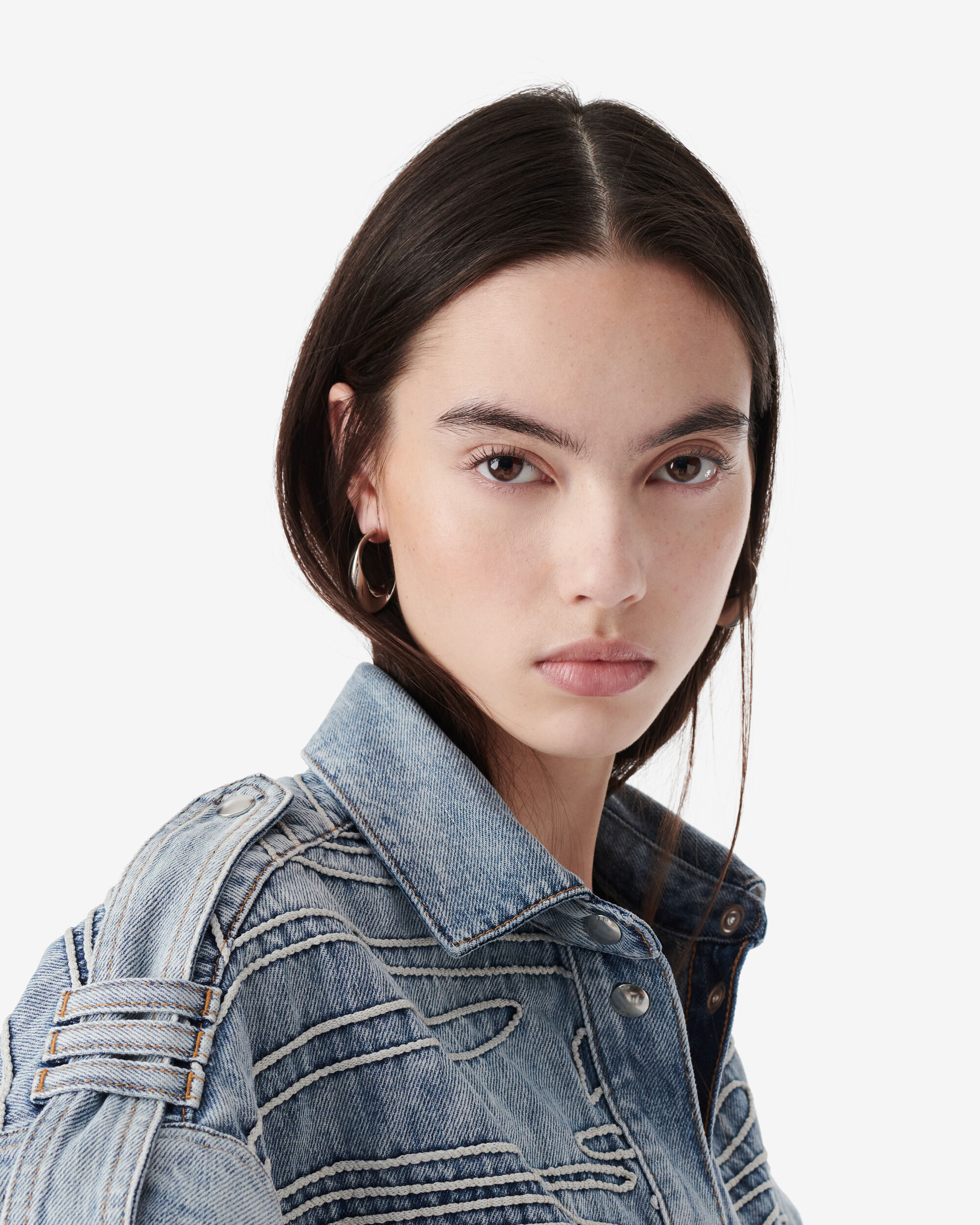 VALENTINA image number null