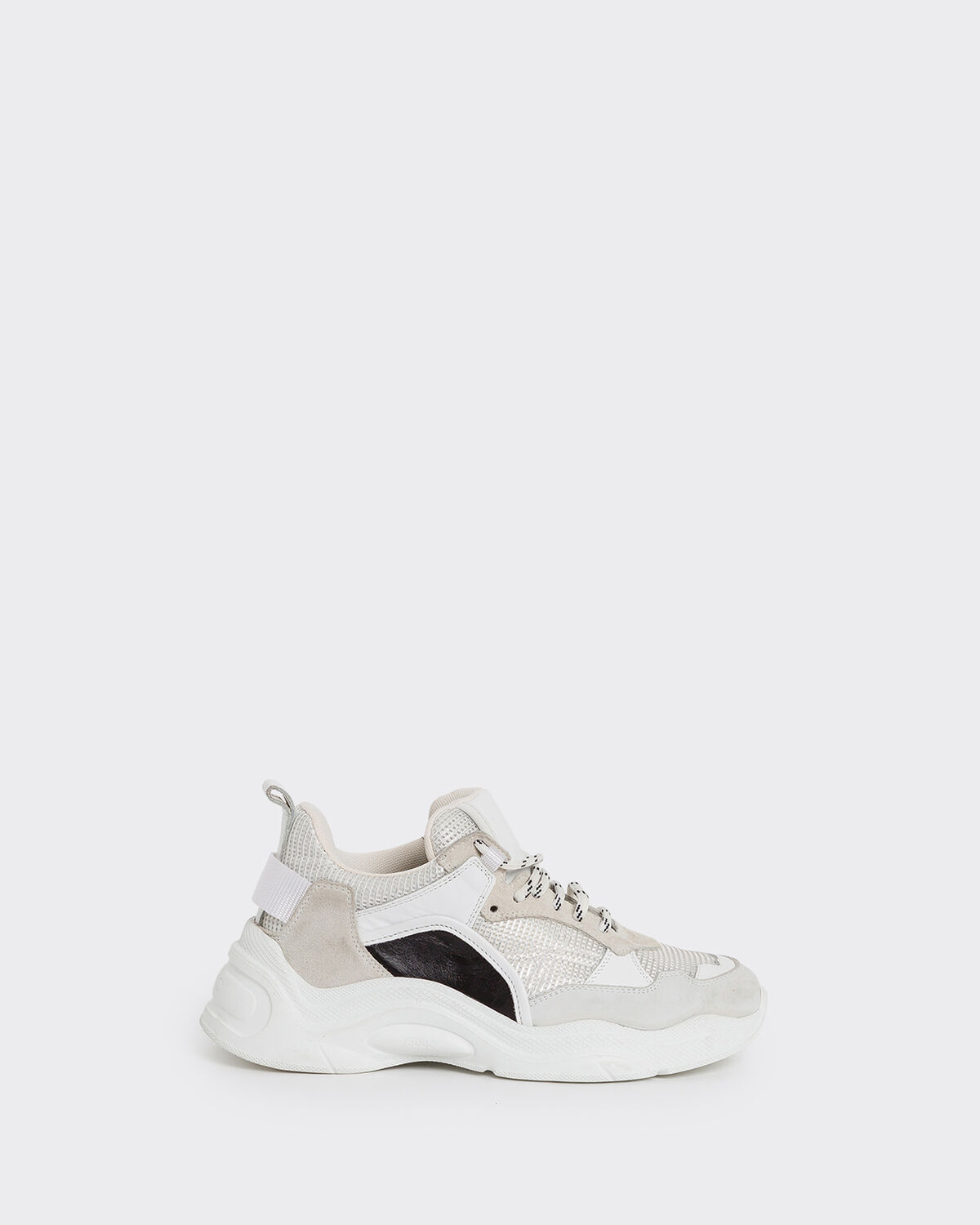 Photo of IRO Paris Curverunner Sneakers Ecru And White - These Sportswear Sneakers Inspired By The 1990s Are Essential To The Iro Cloakroom This Season. Dare To Use Contrasts And Combine This Pair Of Dad Shoes With A Small Fluid Dress. Choose The Size Below Your Usual One. Fall Winter 19