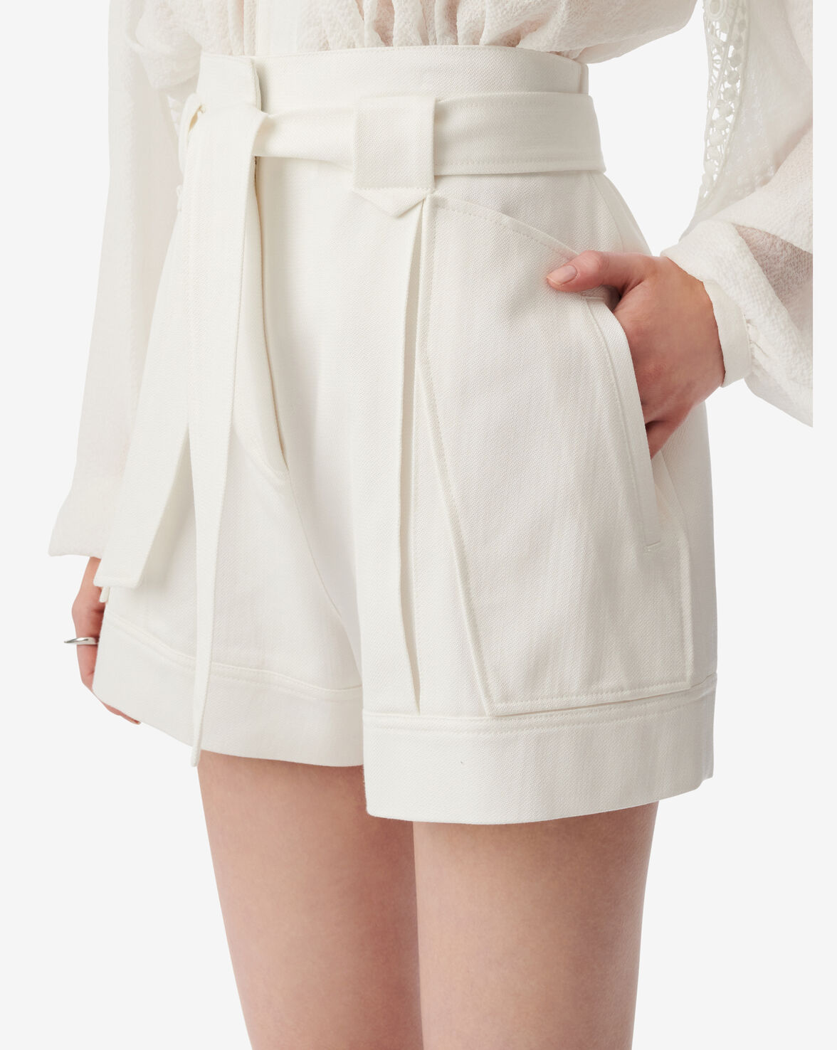 HANNOU image number null