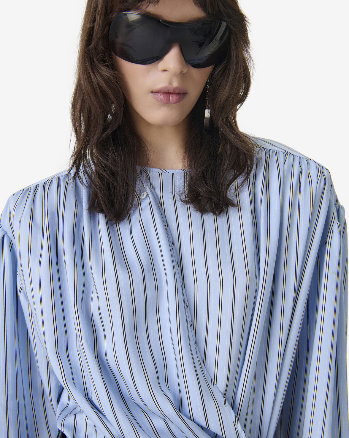 UTENIA image number null