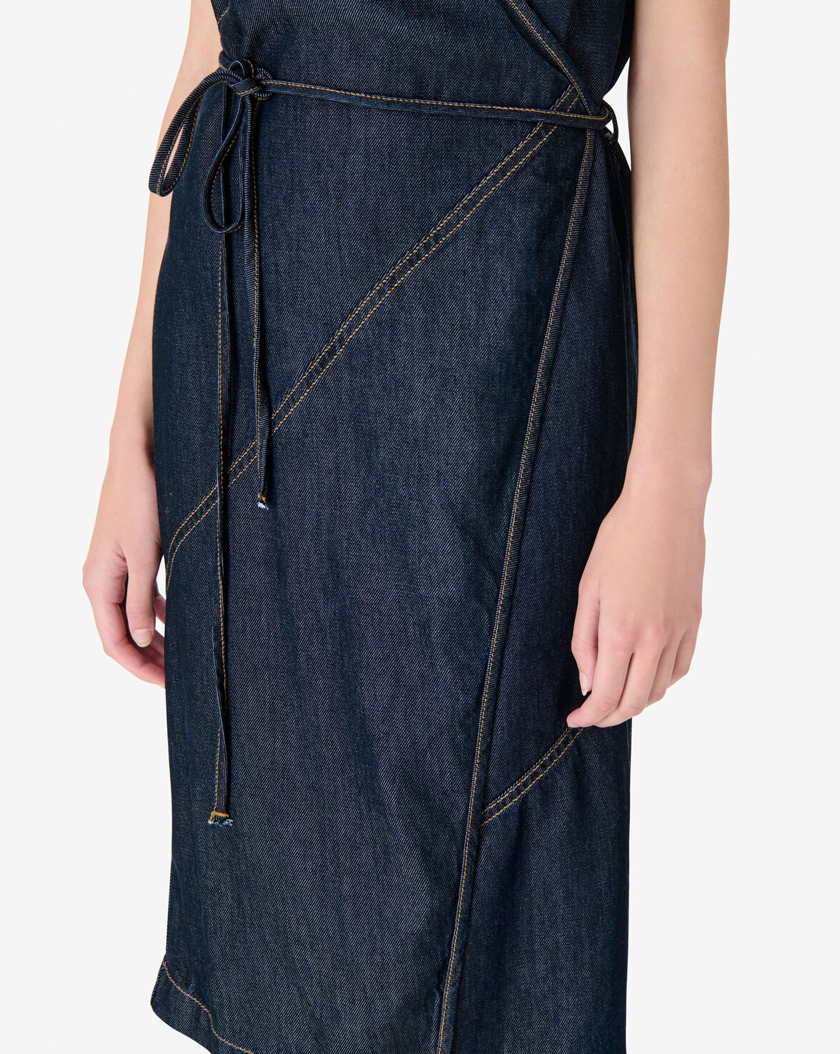 RANIA image number null