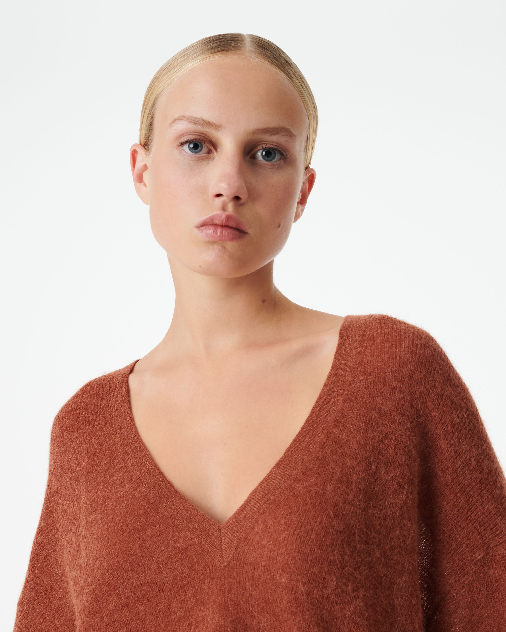 IRO FALL WINTER 22 COLLECTION | BALL 