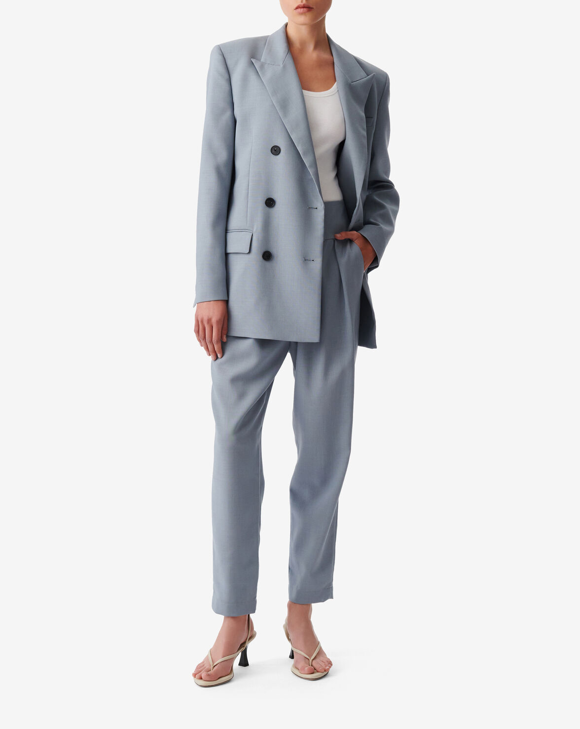 PIETRA image number null