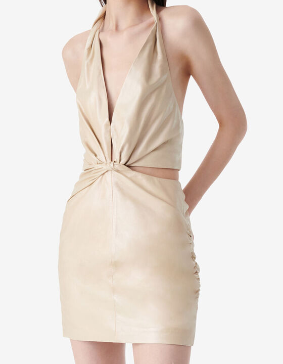 ROBE EN CUIR &Agrave; ENCOLURE