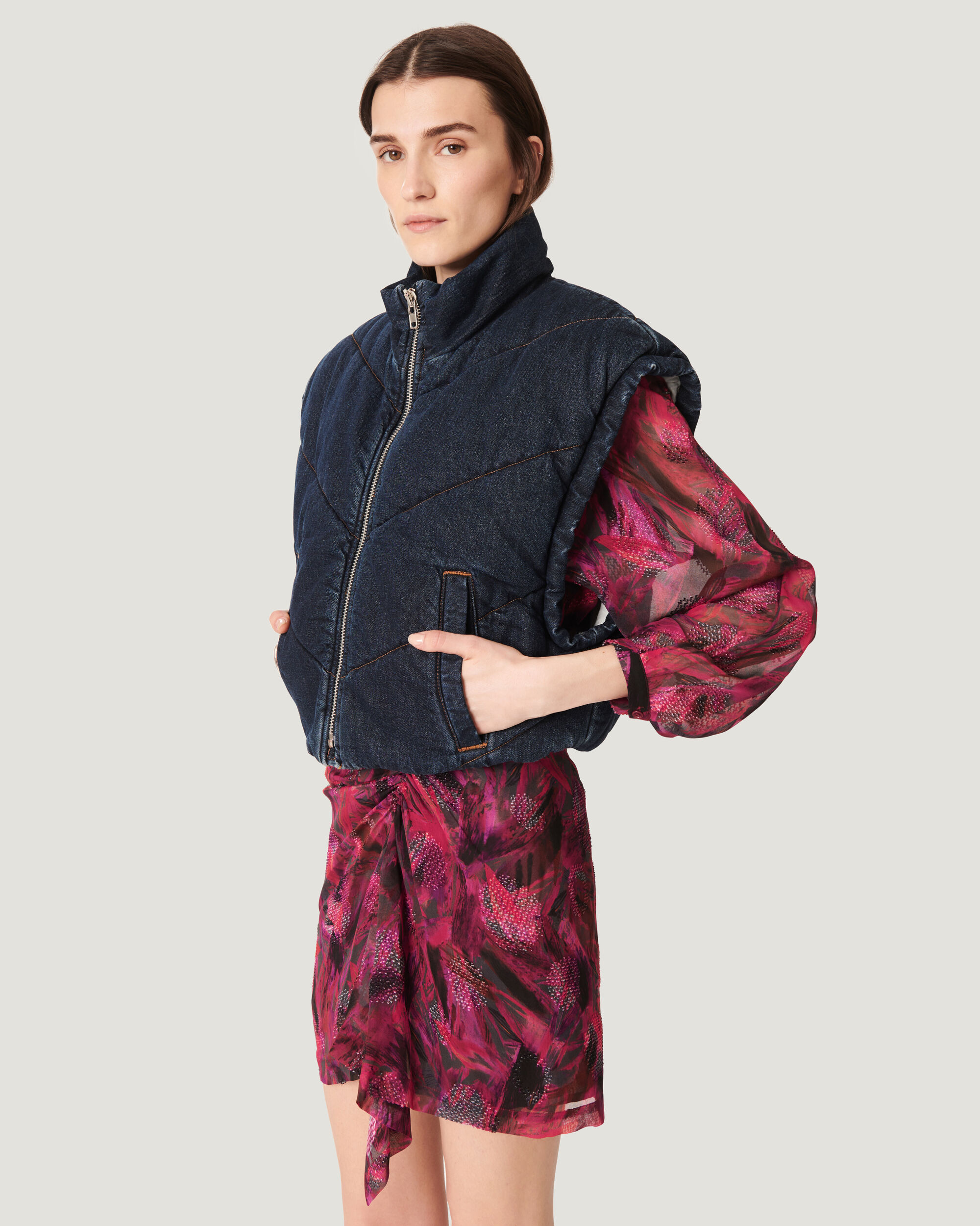 Iro Cabray Cropped Denim Puffer Vest In 