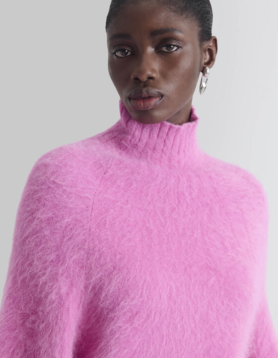HIGH-NECK KNITTED SWEATER