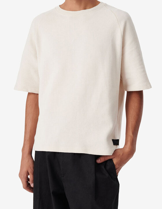 ROUND-NECK T-SHIRT