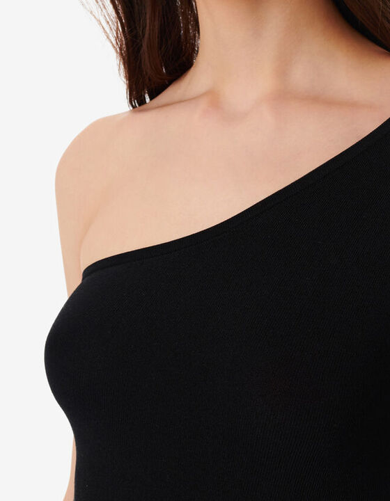 RIBBED ASYMMETRICAL SWEATER